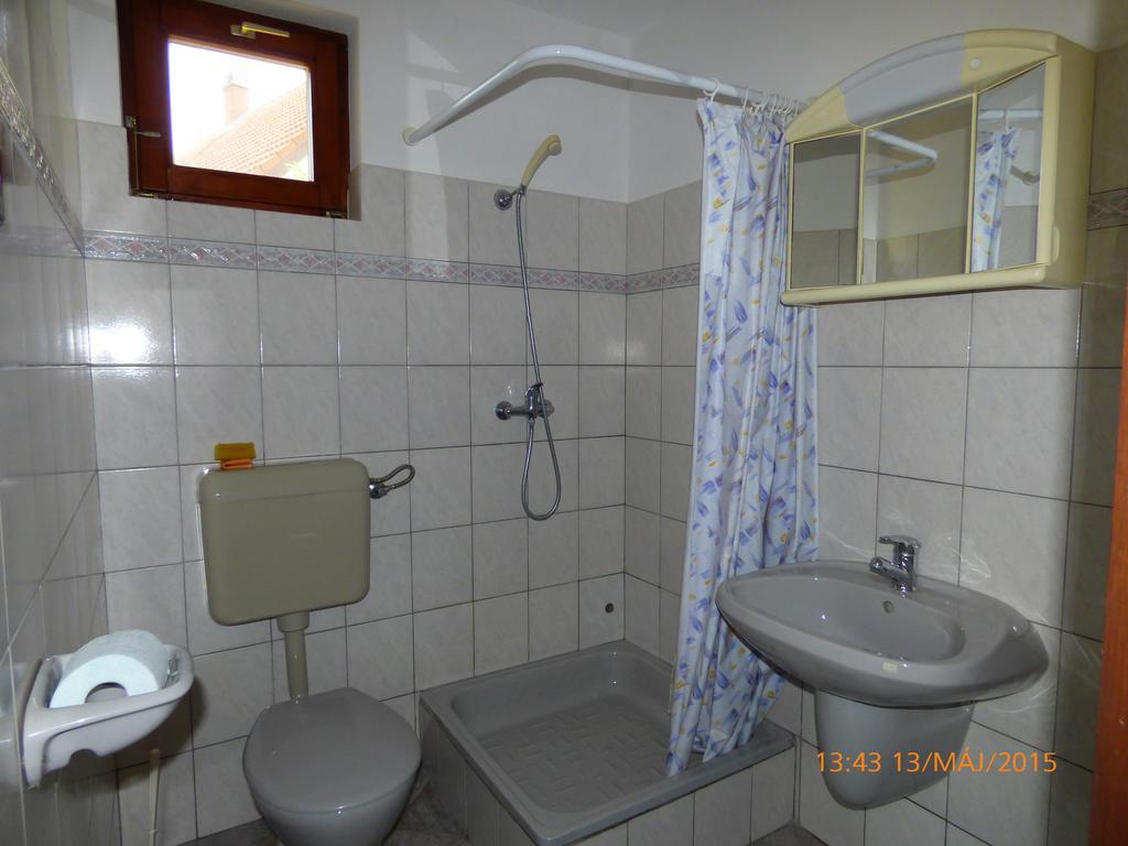 Fabian Apartman-Haz Szántód Pokój zdjęcie
